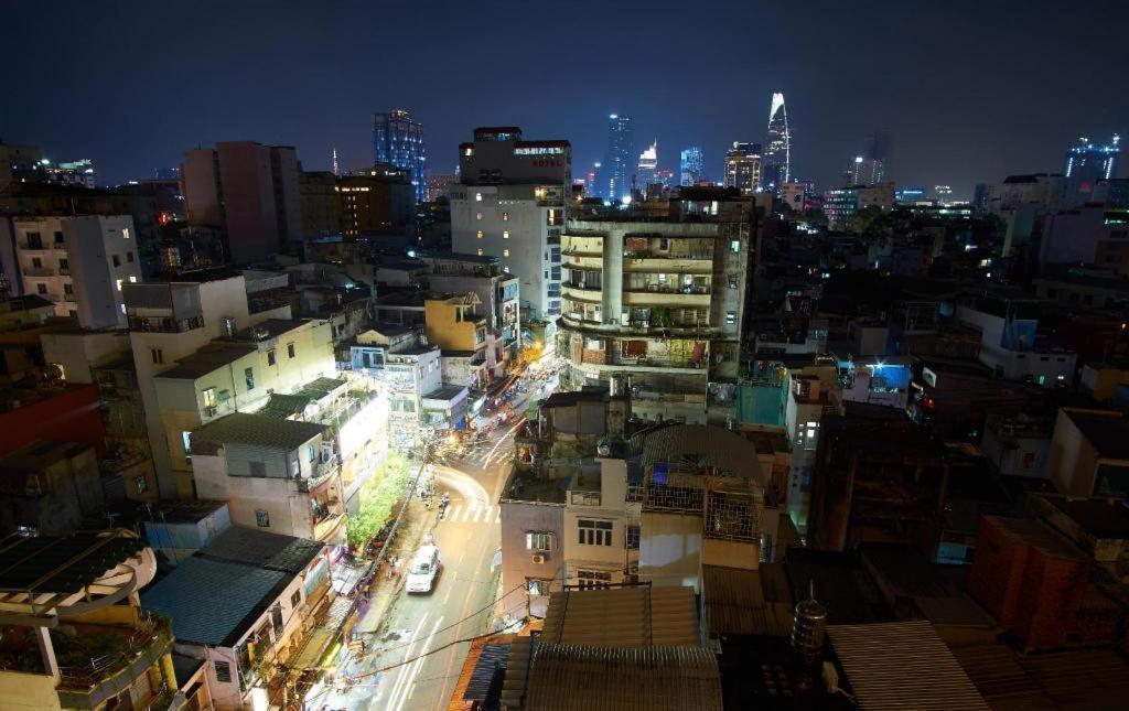 Bizu Royal Hotel Ho Chi Minh City Bagian luar foto
