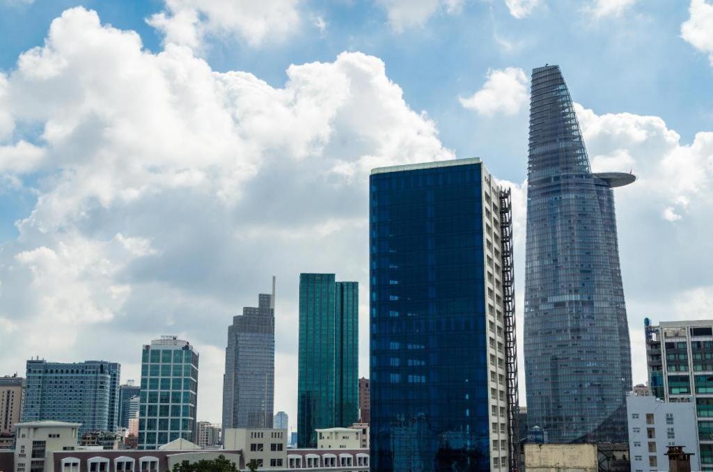 Bizu Royal Hotel Ho Chi Minh City Bagian luar foto