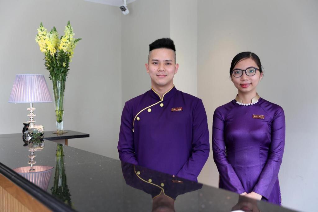 Bizu Royal Hotel Ho Chi Minh City Bagian luar foto