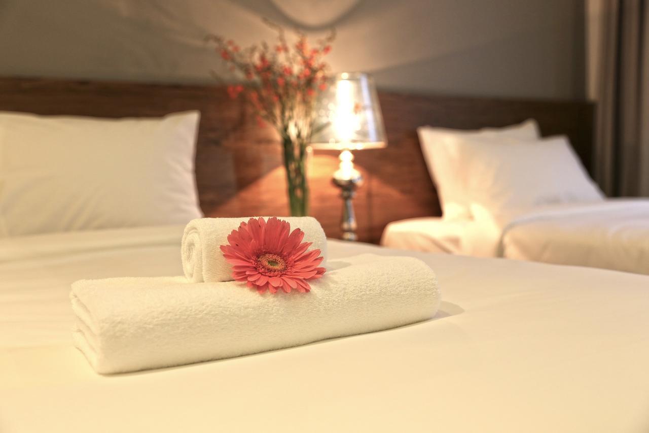 Bizu Royal Hotel Ho Chi Minh City Bagian luar foto